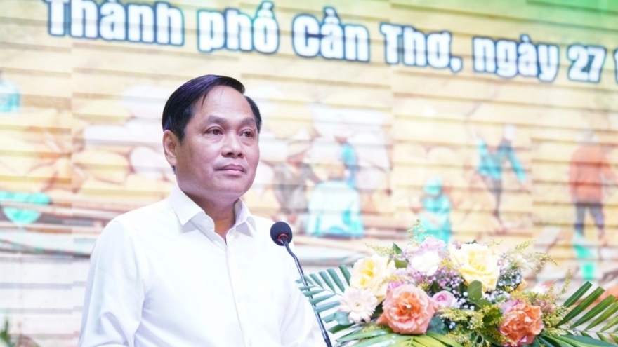 Phê chuẩn miễn nhiệm Phó Chủ tịch UBND thành phố Cần Thơ