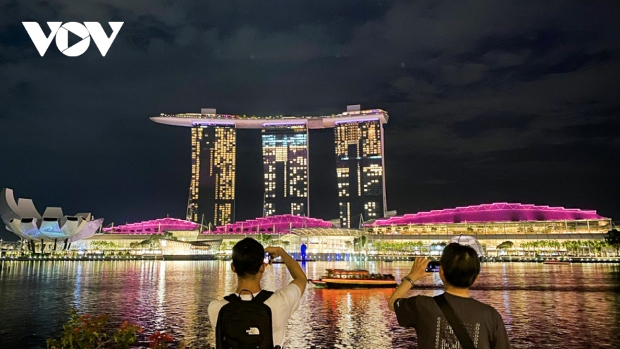 Trung Quốc và Singapore miễn thị thực cho nhau bắt đầu từ đêm giao thừa