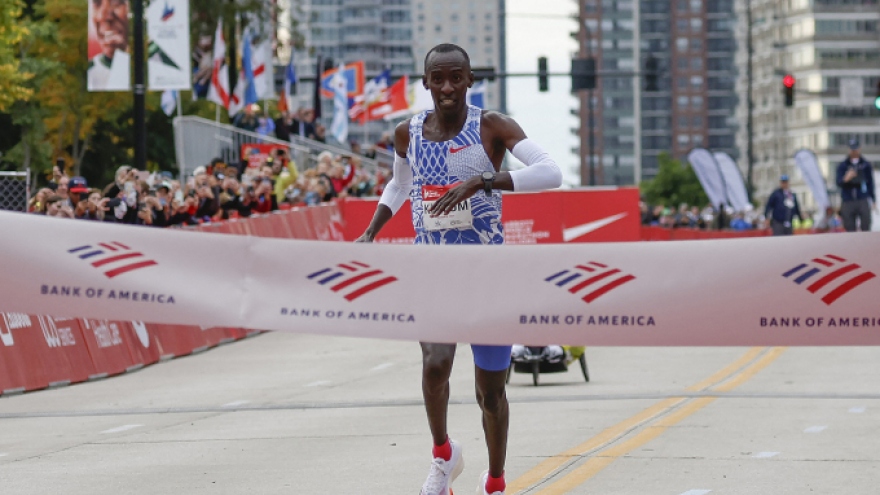 Thế giới thương tiếc kỷ lục gia marathon Kelvin Kiptum sau tai nạn giao thông