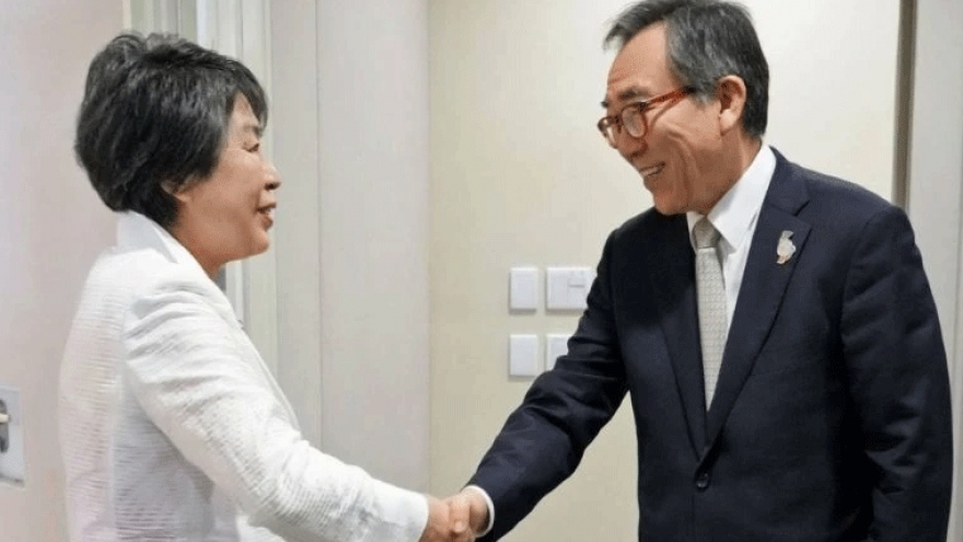 Ngoại trưởng Mỹ, Nhật Bản, Hàn Quốc gặp nhau ở Brazil
