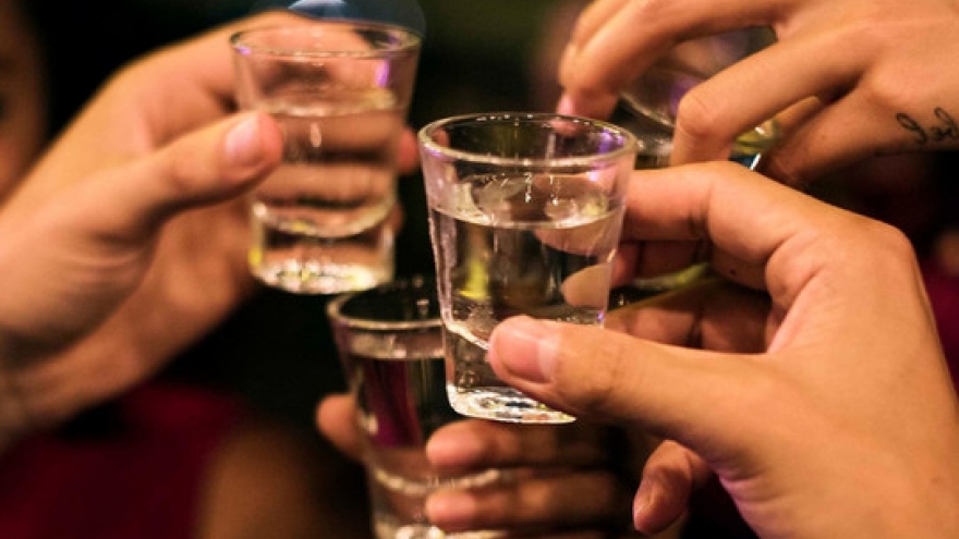 Ba người ở Bắc Giang tử vong do uống rượu ngâm lá ngón