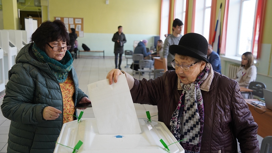 Toàn cảnh quốc tế chiều 17/3: Ukraine tấn công các địa điểm bỏ phiếu của Nga