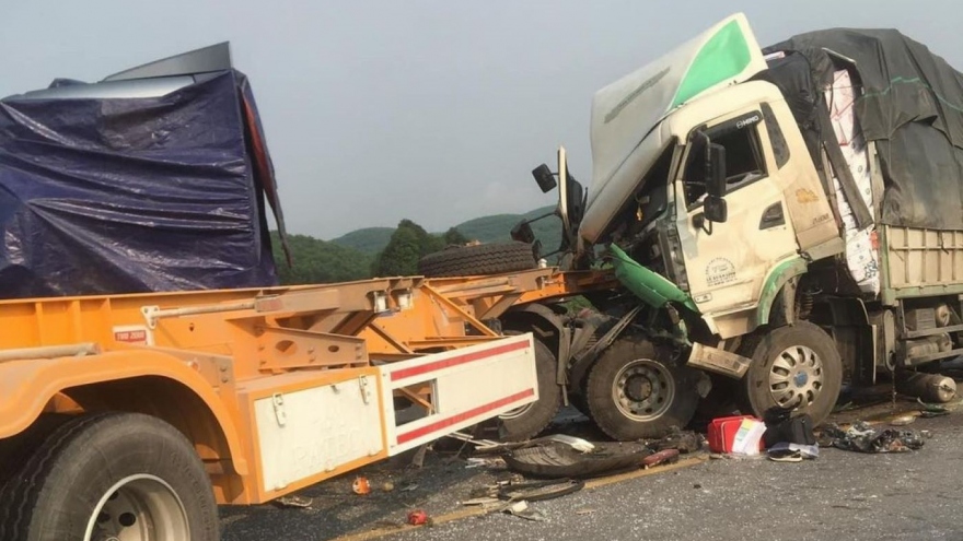 Tai nạn giao thông trên cao tốc Cam Lộ-La Sơn