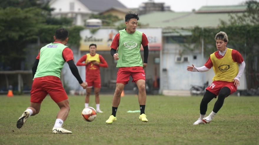 Chuyển nhượng V-League: Lương Xuân Trường chính thức cập bến đội bóng mới
