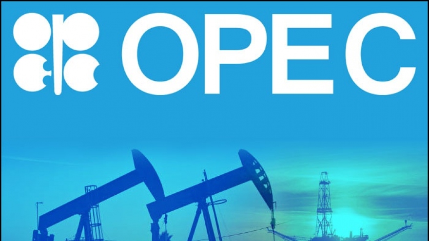 OPEC+ gia hạn việc cắt giảm sản lượng dầu trong quý 2