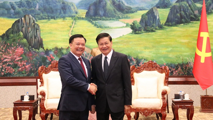 Lãnh đạo Lào đánh giá cao quan hệ hợp tác giữa Hà Nội và Vientiane