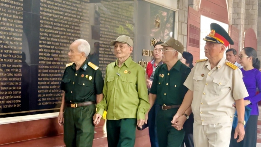 Cuộc hội ngộ đặc biệt của chiến sĩ Điện Biên