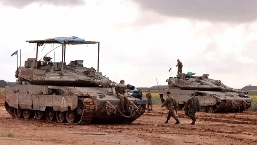 Xe tăng Israel tiến vào phía Bắc Gaza