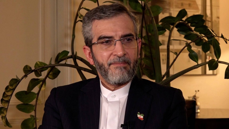 Iran bổ nhiệm quyền Ngoại trưởng mới sau vụ tai nạn trực thăng