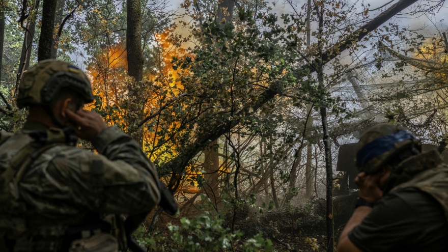 Nga áp sát pháo đài phòng thủ của Ukraine, đe dọa tuyến cao tốc huyết mạch