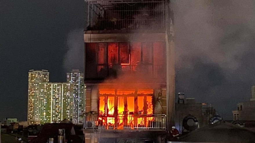 Vụ cháy tại phố Định Công Hạ: Nhân chứng bàng hoàng kể lại