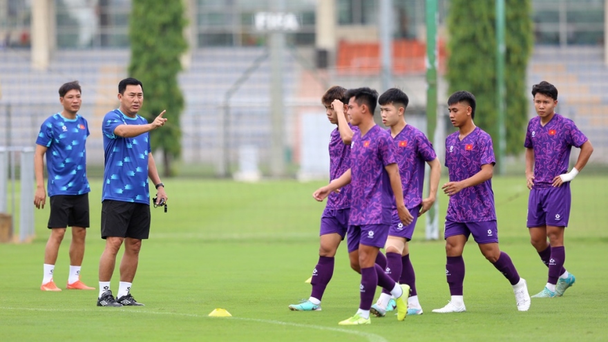 U19 Việt Nam triệu tập cầu thủ đá ở CH Séc, quyết vô địch U19 Đông Nam Á