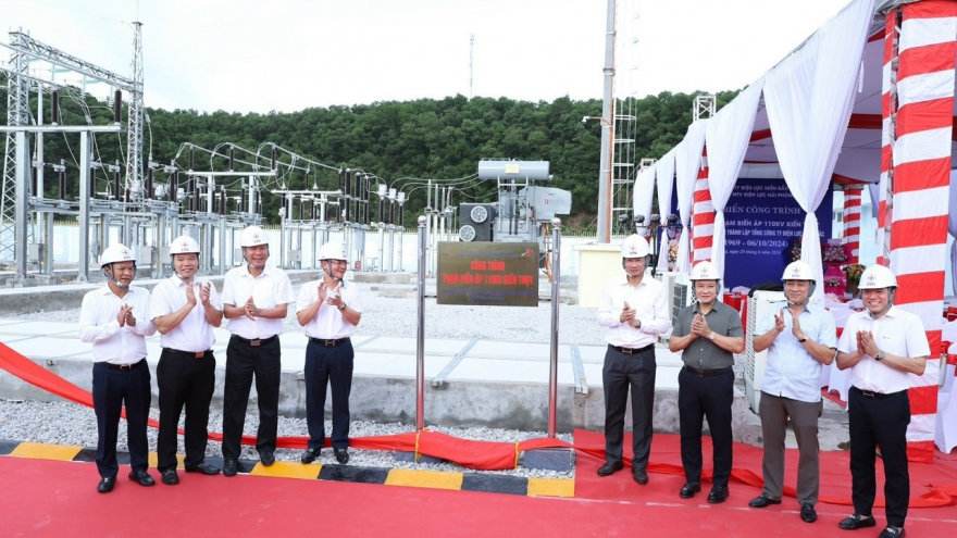 Hoàn thành đường dây và TBA 110kV Kiến Thụy, mừng kỷ niệm 55 năm thành lập EVNNPC