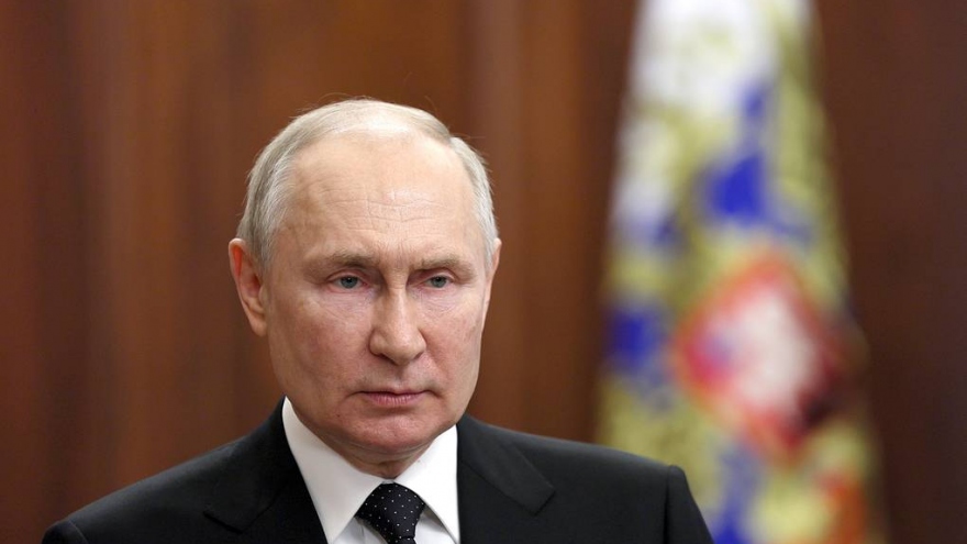 Tổng thống Putin nêu điều kiện ngừng bắn ở Ukraine giữa lúc chiến sự nóng rực