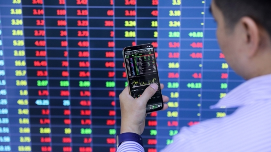 Nâng hạng thị trường chứng khoán Việt Nam: Kỳ vọng minh bạch và sôi động hơn