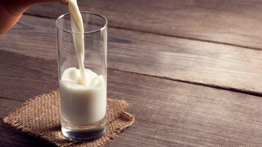 Sự thật ít ai biết về sữa tươi: Uống nhiều có thể gây hại hơn bạn nghĩ