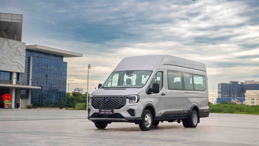 Ford Transit 2024: Nâng cấp mạnh mẽ để tiếp tục thống trị