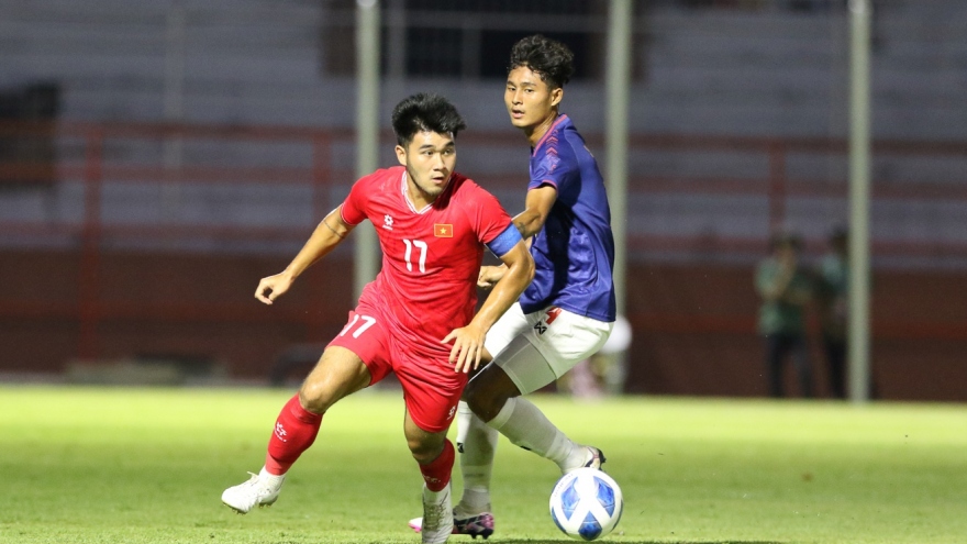 U19 Việt Nam hòa thất vọng, HLV Hứa Hiền Vinh nhắc khéo trọng tài
