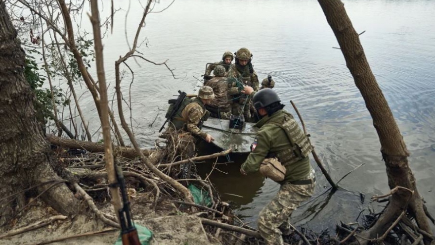 Các vị trí của Ukraine ở làng chiến lược bên sông Dnipro bị “phá hủy hoàn toàn”