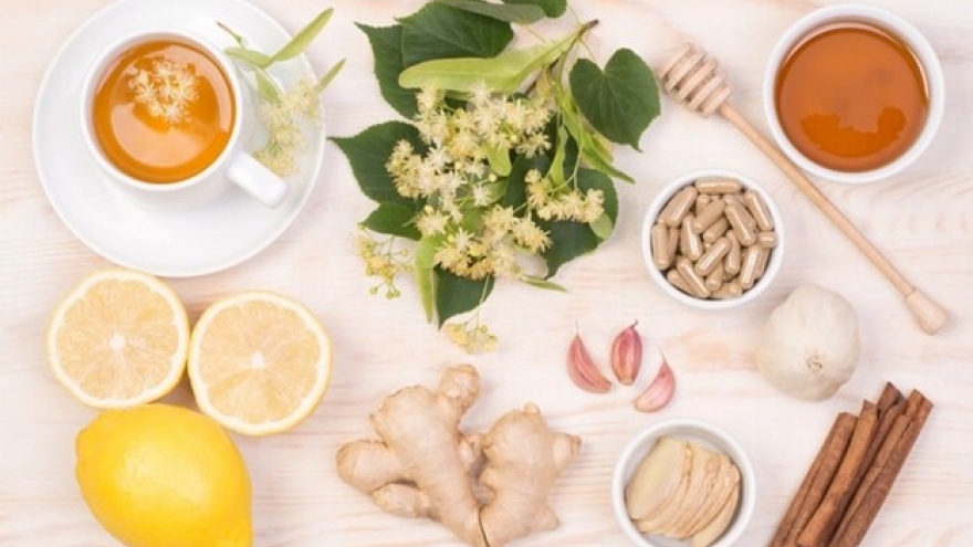 4 vị thuốc tự nhiên dành cho người đau dạ dày cực dễ tìm ở Việt Nam