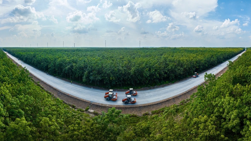 Đường Hồ Chí Minh đoạn Chơn Thành - Đức Hòa vẫn còn vướng mặt bằng