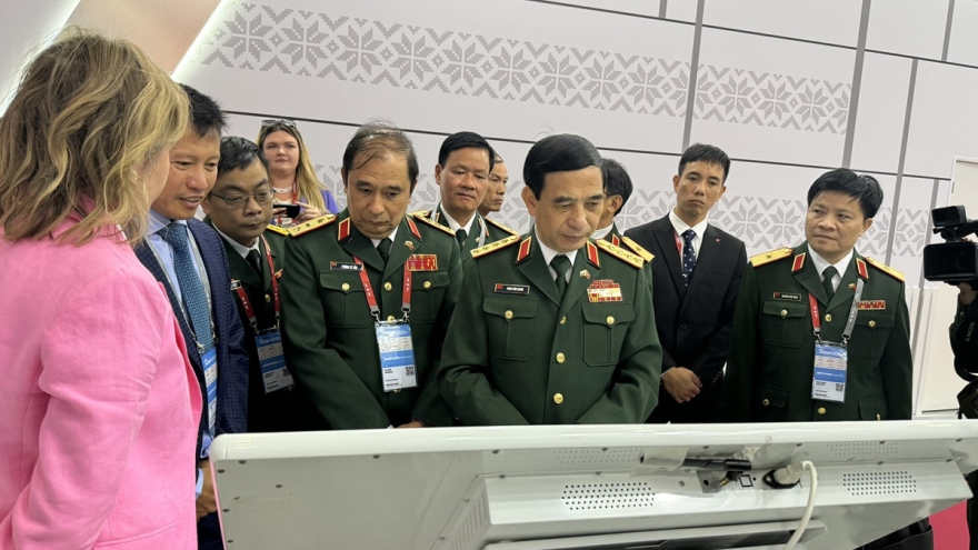 Đại tướng Phan Văn Giang dự Diễn đàn kỹ thuật quân sự quốc tế Army-2024 tại Nga