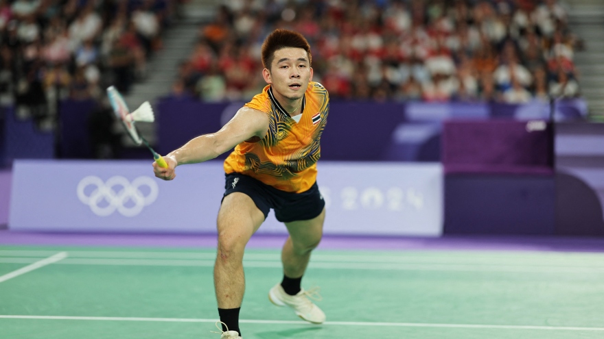 Thua "đại đế" Axelsen, tay vợt Thái Lan giành HCB cầu lông Olympic Paris