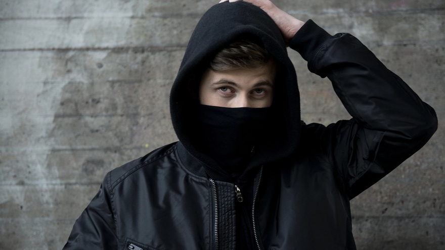 Alan Walker tiết lộ về tiết mục đặc biệt kết hợp cùng Top 16 Anh trai "say hi"