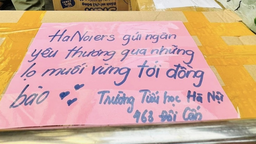 Nhiều trường học dừng tổ chức Trung thu để ủng hộ đồng bào vùng bão lũ