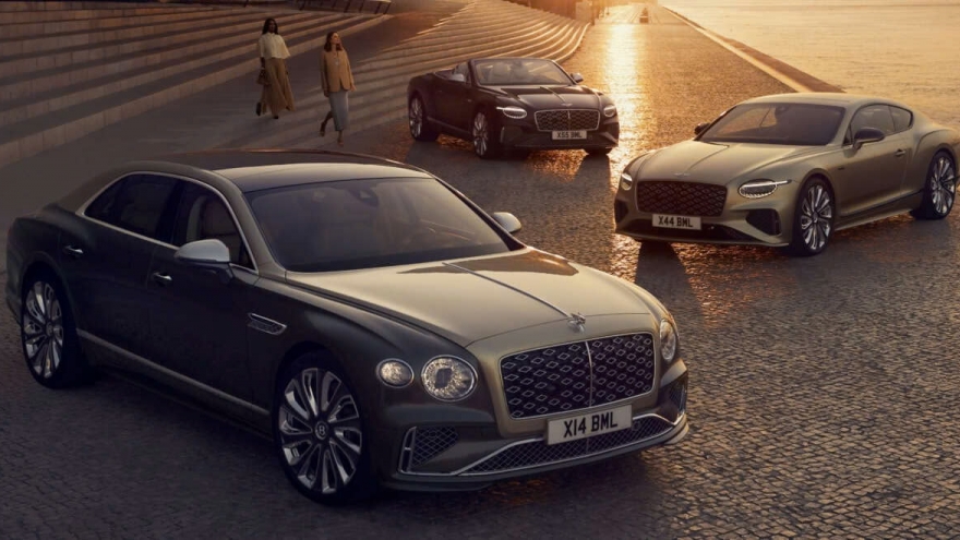 Bentley Continental GT, GTC và Flying Spur có thêm phiên bản Mulliner sang trọng