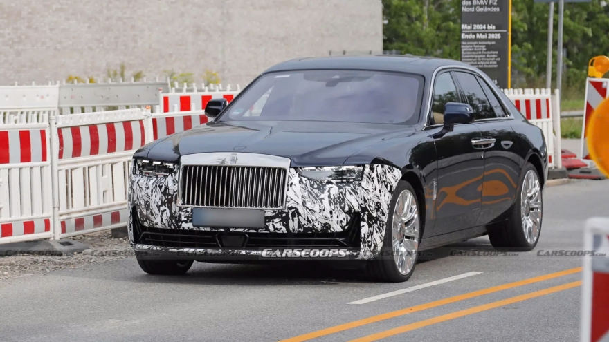 Rò rỉ Rolls Royce Ghost 2026 đang chạy thử