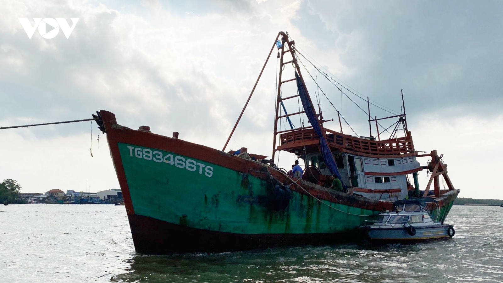 Tiền Giang: Khởi tố, bắt giam 4 tháng đối với ngư phủ giết chết chủ tàu cá