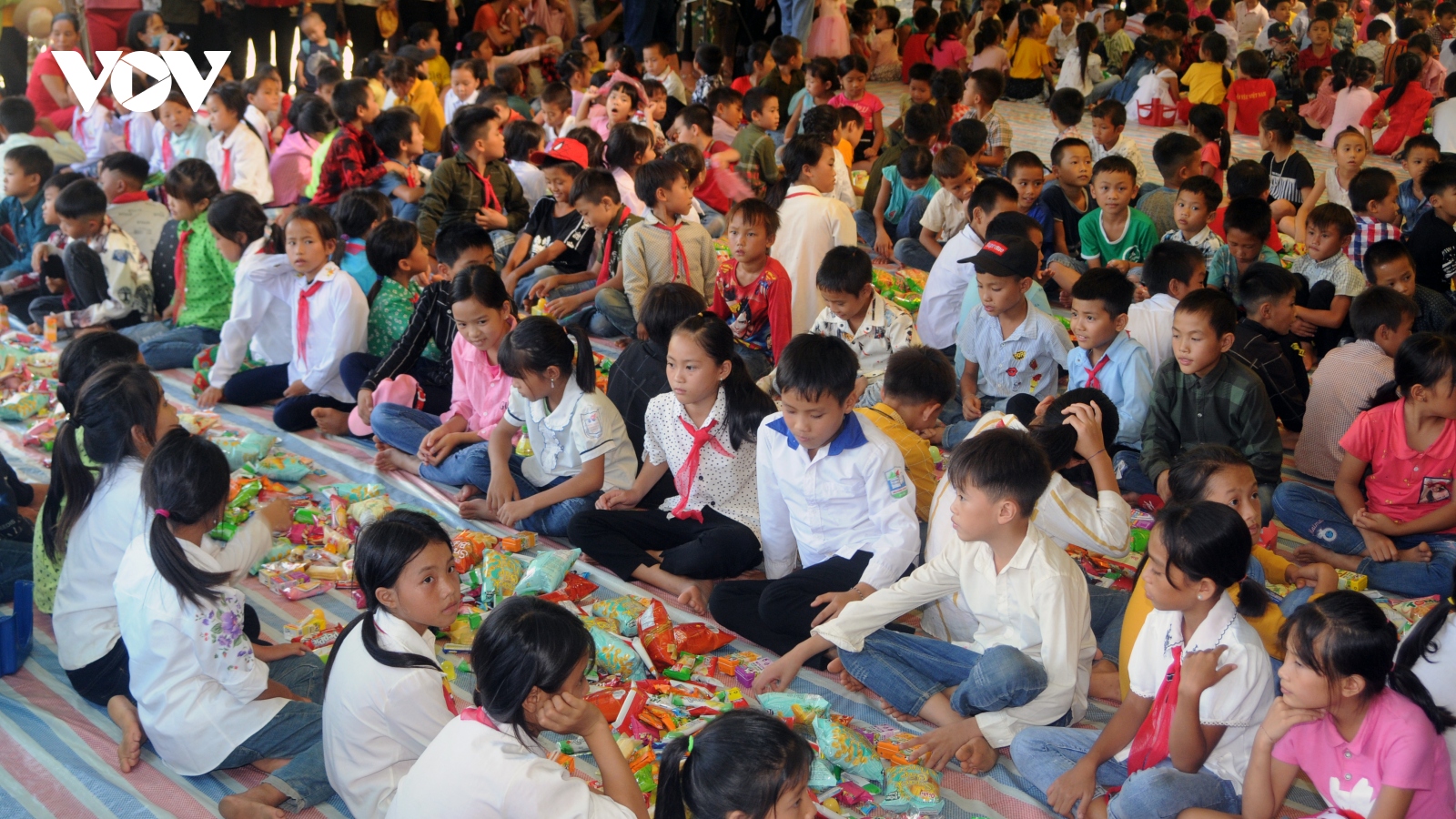 Thắp sáng ước mơ cho học sinh vùng cao Sơn La