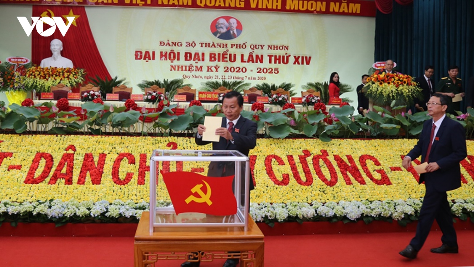 Đại hội Đảng cấp trên cơ sở ở Bình Định: Cán bộ nữ tham gia Cấp ủy mới đạt tỷ lệ cao