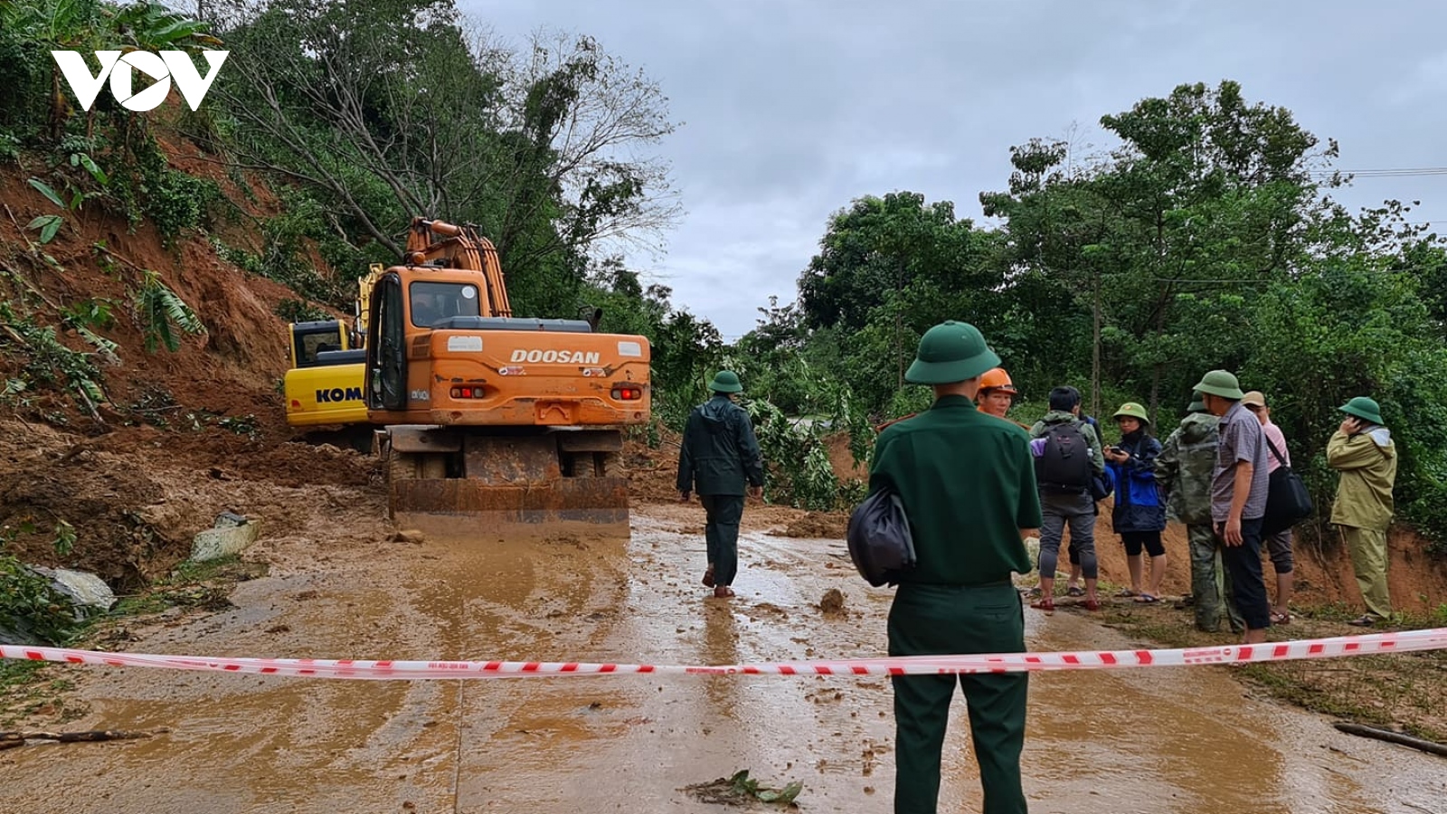 Thượng tướng Phan Văn Giang: Huy động mọi nguồn lực để tìm kiếm cán bộ chiến sĩ mất tích