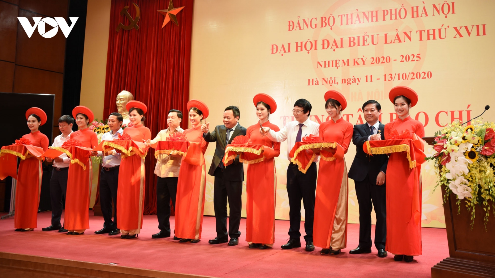Khai trương Trung tâm báo chí phục vụ Đại hội XVII Đảng bộ TP Hà Nội
