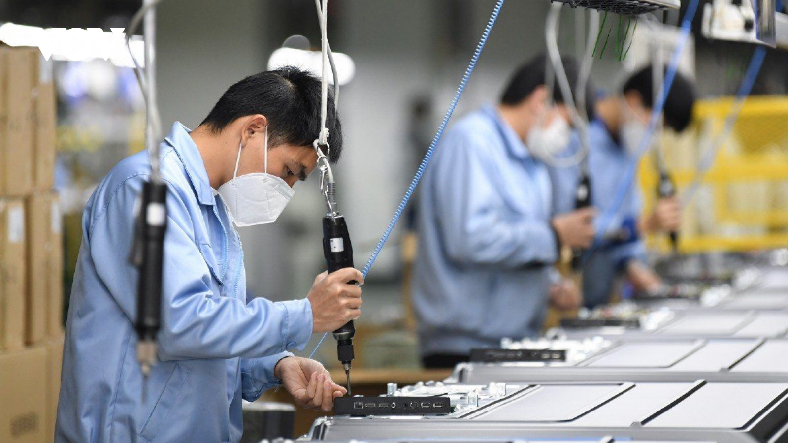 VEPR: Việt Nam có nguy cơ trở thành thị trường tạm nhập tái xuất của Trung Quốc