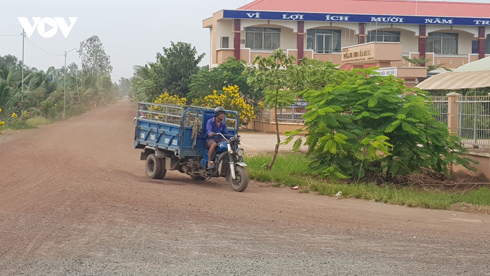 6 xã biên giới ở Long An mòn mỏi chờ có đường nhựa từ huyện về trung tâm