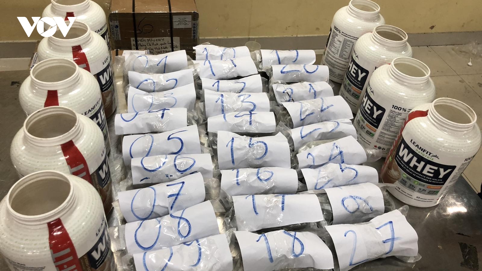 TPHCM bắt giữ 4,72 kg ma túy vận chuyển từ nước ngoài về Việt Nam
