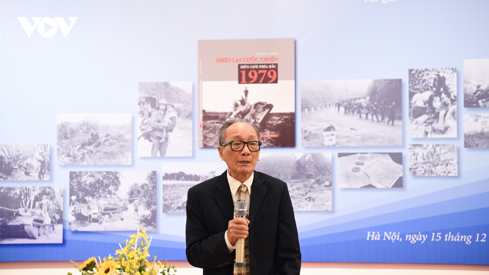 Ra mắt sách ảnh của phóng viên chiến trường Trần Mạnh Thường