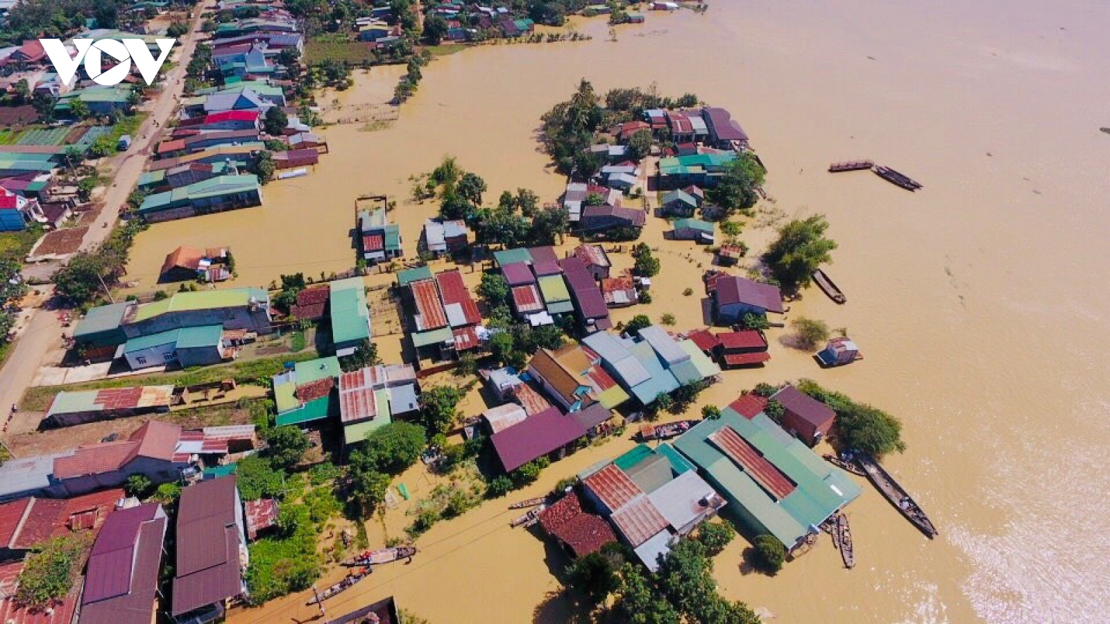 Nhiều nơi ở Đắk Lắk và Đăk Nông ngập lụt nghiêm trọng dù đã dứt mưa