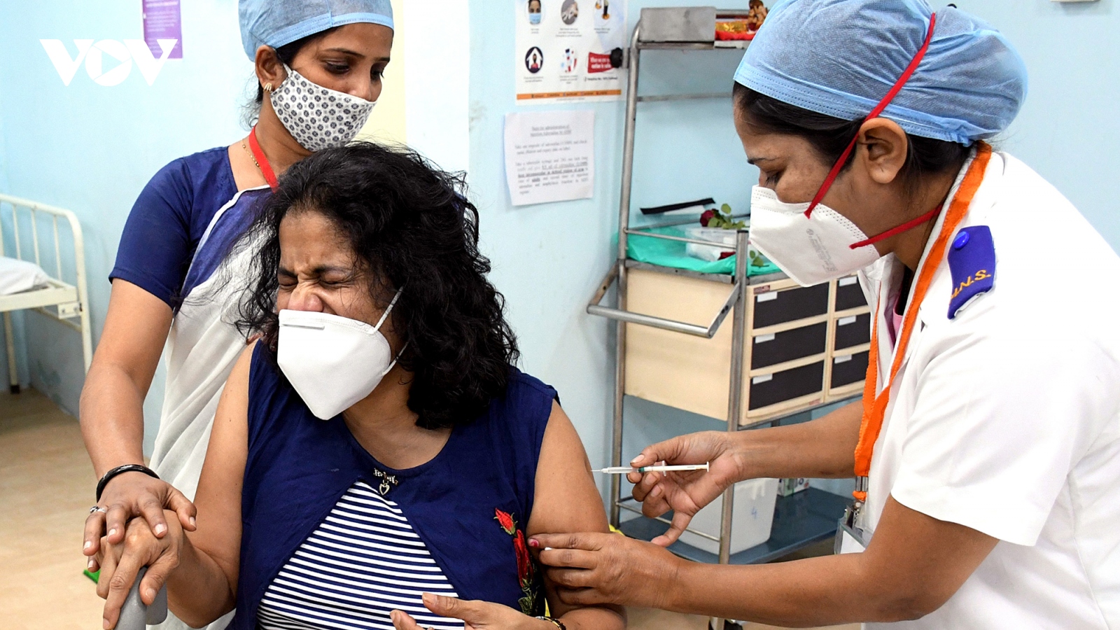 Cận cảnh chiến dịch tiêm chủng vaccine Covid-19 của Ấn Độ