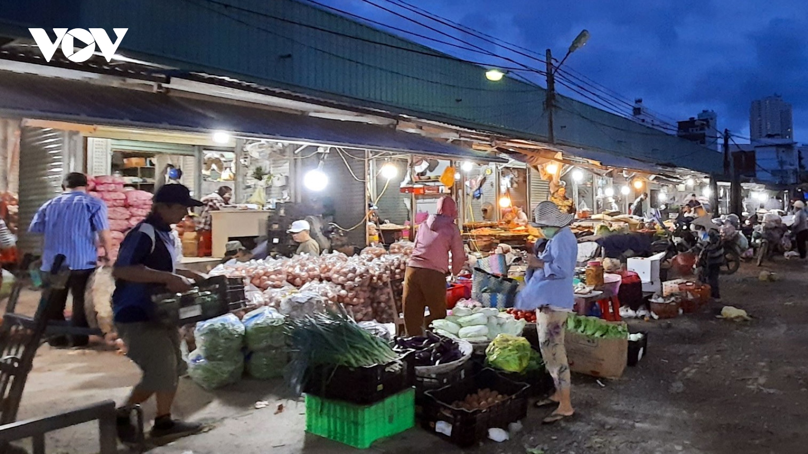 Chợ đầu mối, cảng cá Khánh Hòa nhộn nhịp đầu năm mới