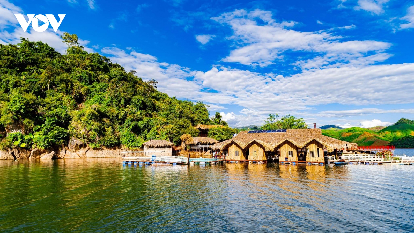 Hồ thủy điện Quỳnh Nhai thu hút đầu tư du lịch cao cấp
