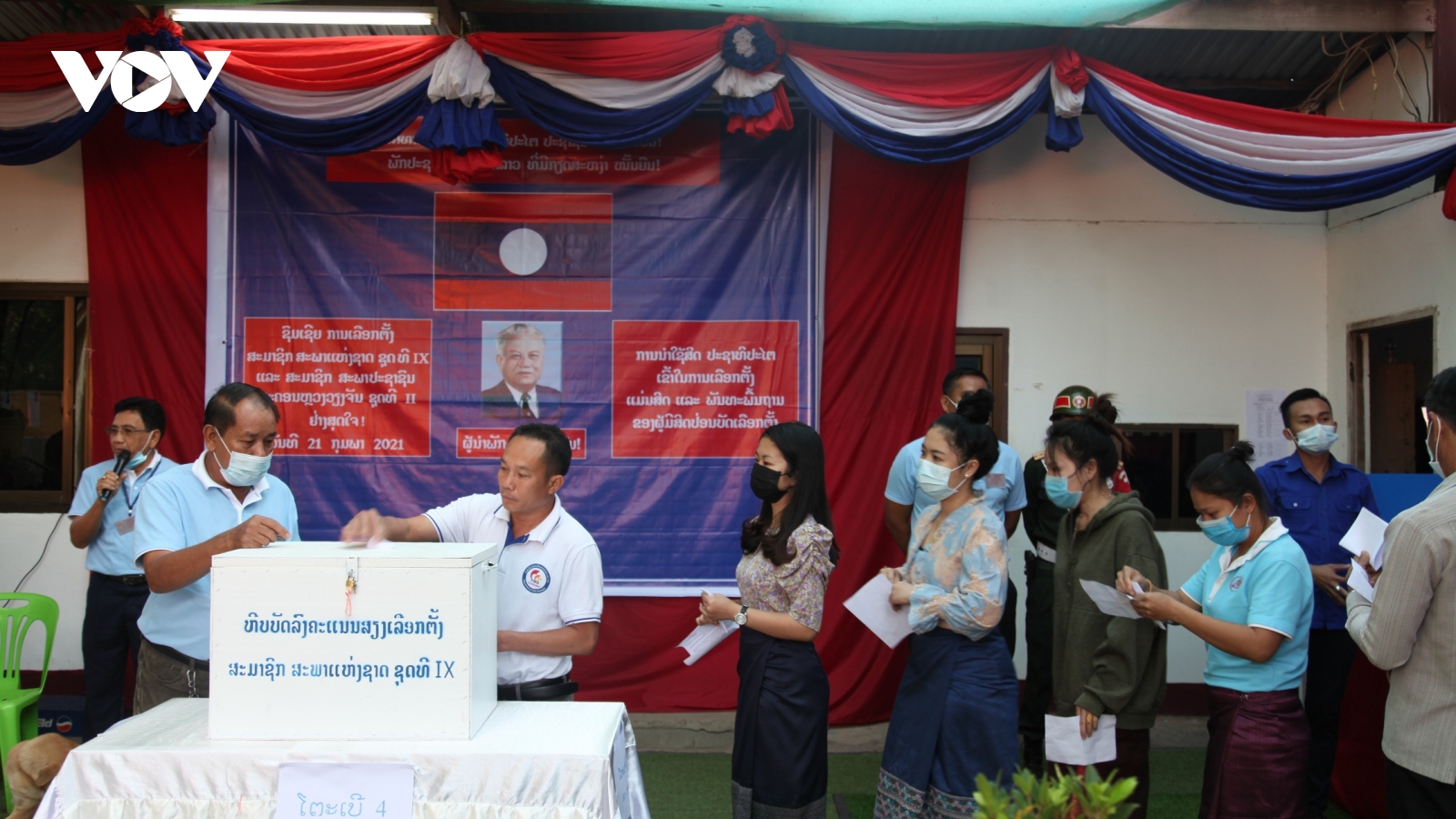 Hơn 4 triệu cử tri Lào đi bầu đại biểu Quốc hội và Hội đồng nhân dân cấp tỉnh, thành phố
