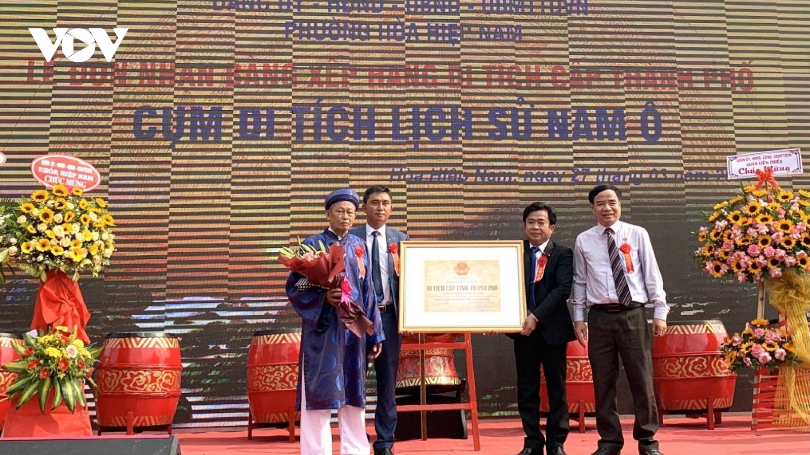 Cụm di tích lịch sử Nam Ô đón nhận bằng xếp hạng cấp di tích cấp thành phố