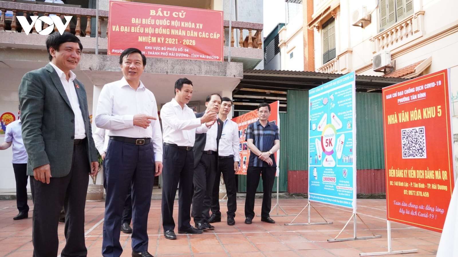 Phó Chủ tịch Quốc hội Nguyễn Khắc Định kiểm tra công tác bầu cử tại Hải Dương