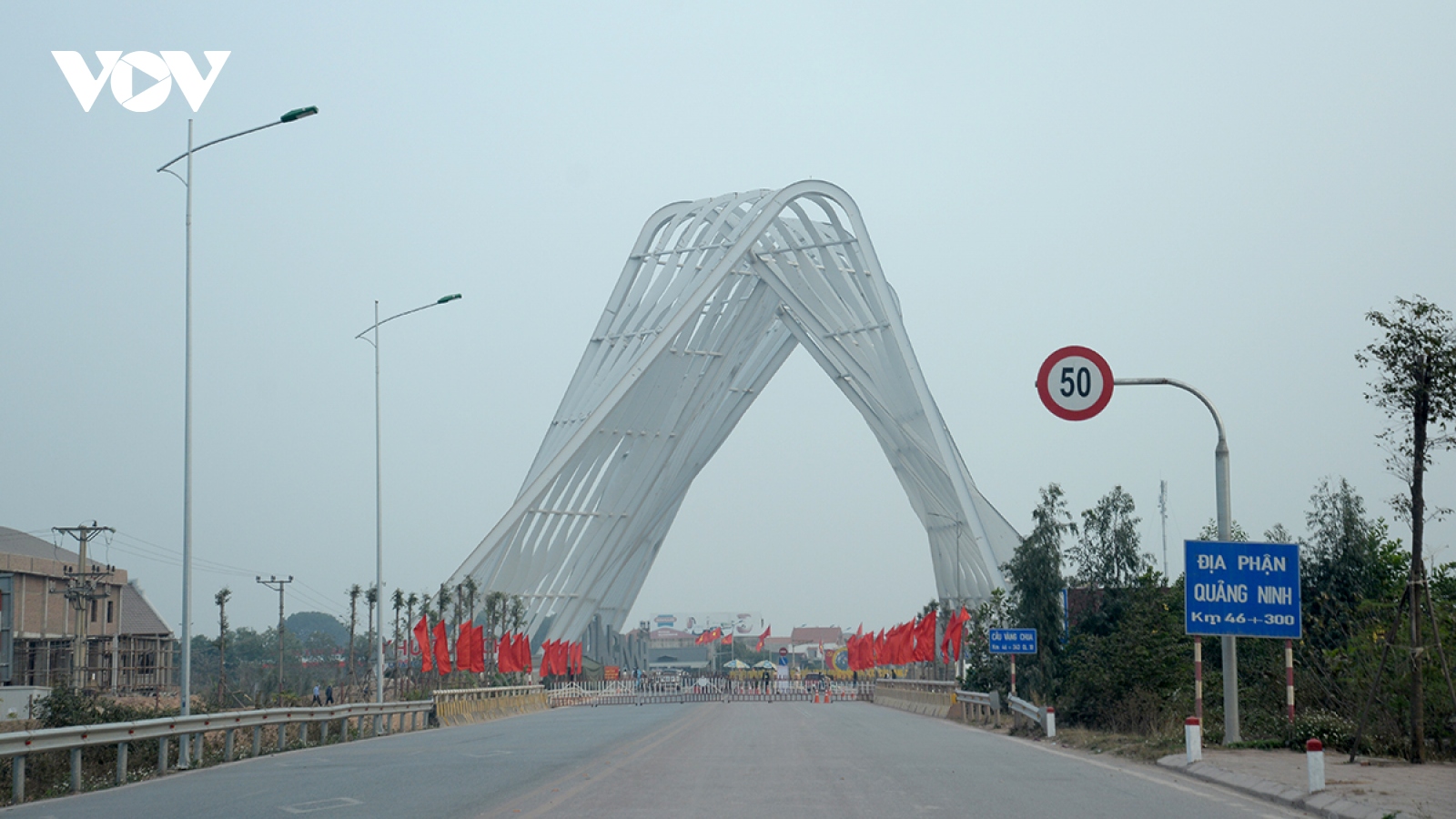 Quảng Ninh đóng cứng Chốt kiểm soát liên ngành trên Tỉnh lộ 345 sang Bắc Giang