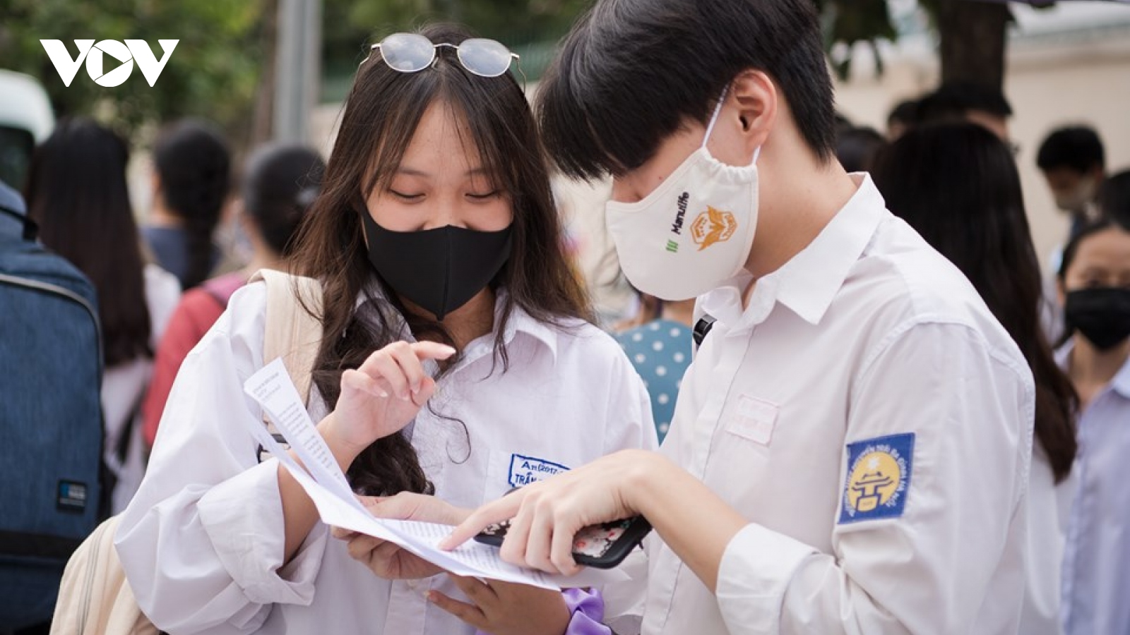 Tỷ lệ "chọi" vào lớp 10 THPT công lập tại Hà Nội năm 2021 là bao nhiêu?