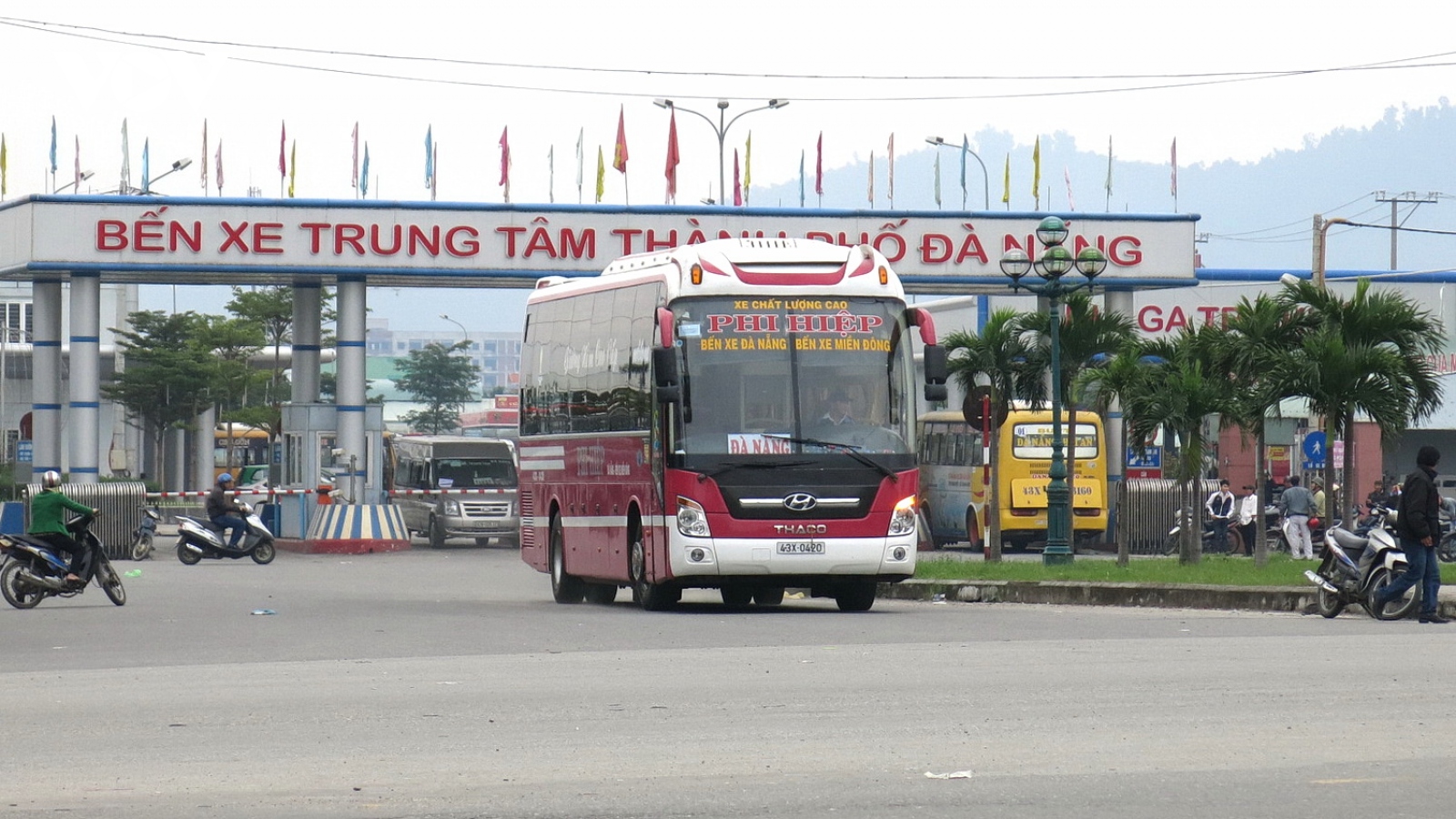 Dừng vận chuyển hành khách từ Đà Nẵng đi, đến 6 tỉnh, thành phố